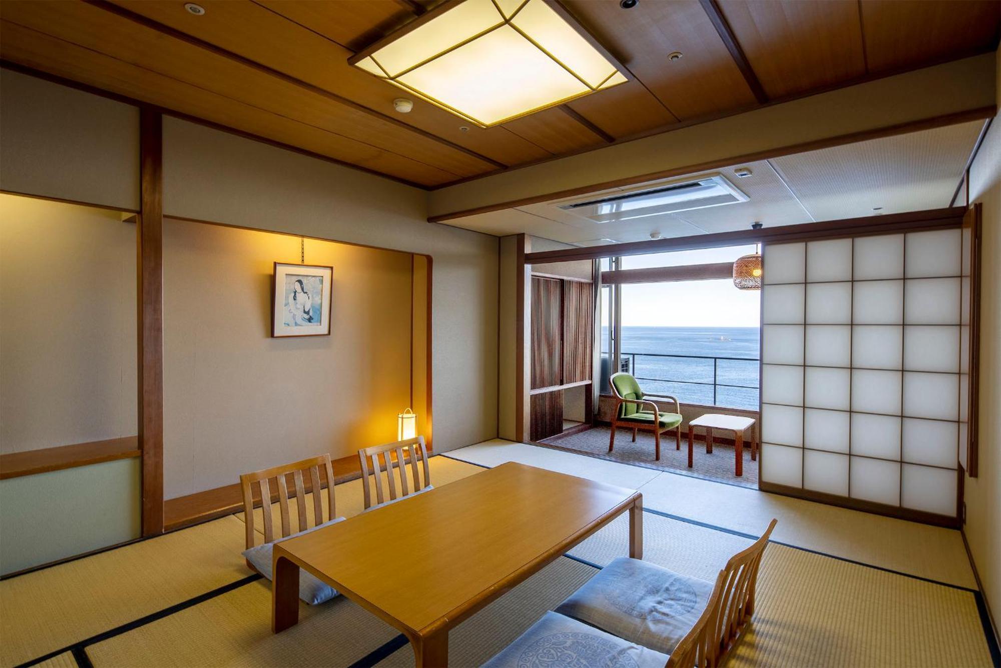 Hotel Urashima Кацуура Экстерьер фото