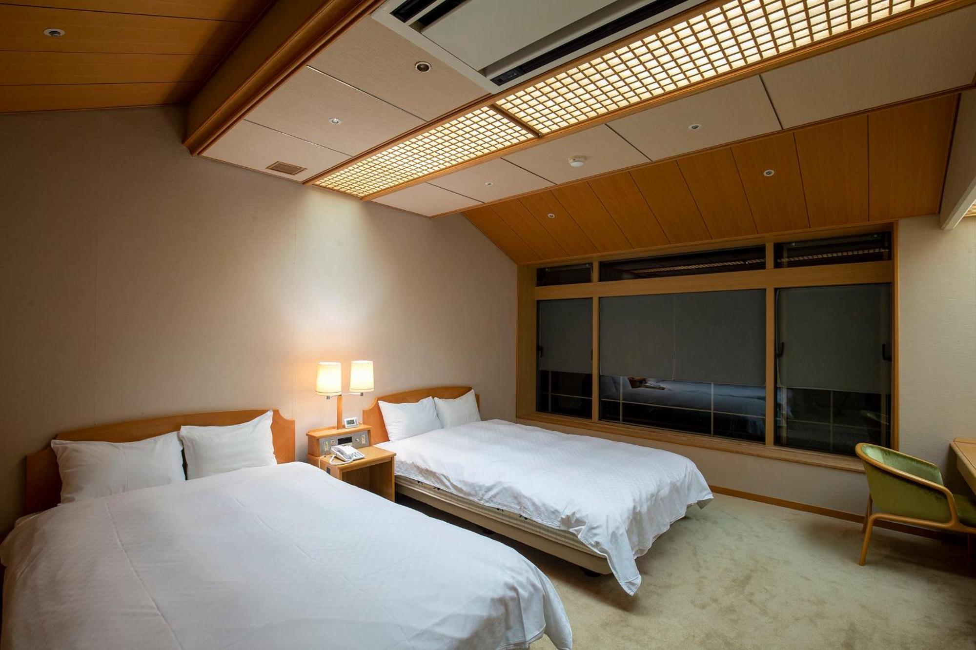 Hotel Urashima Кацуура Экстерьер фото