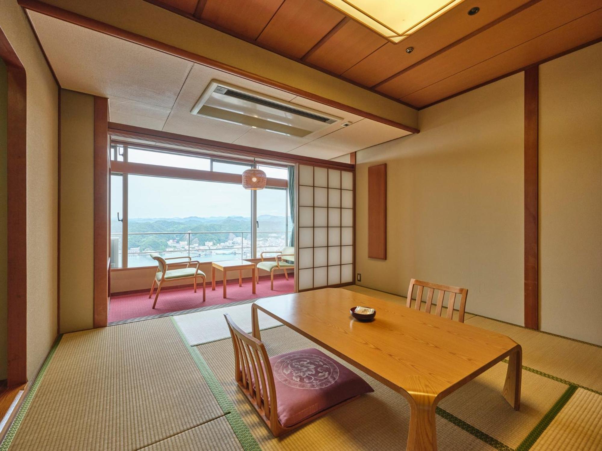 Hotel Urashima Кацуура Экстерьер фото