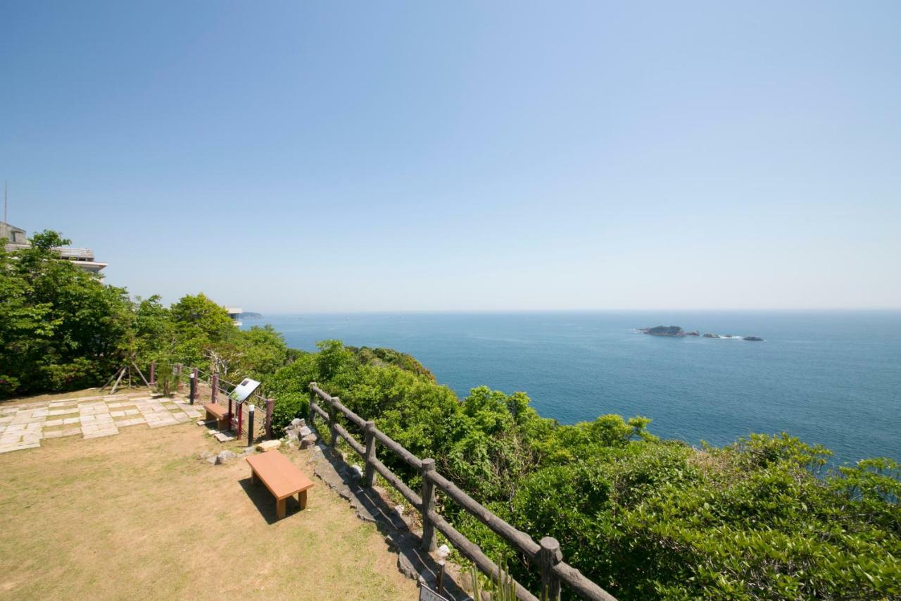 Hotel Urashima Кацуура Экстерьер фото